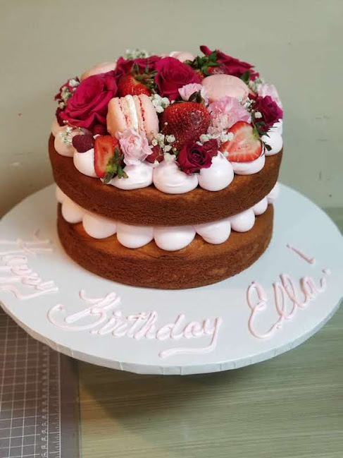 Naked Floral Macaron Cake